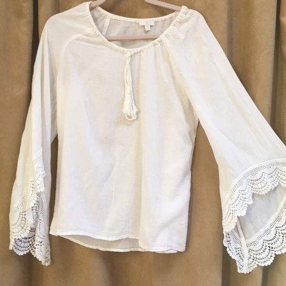 Charming Charlie Tops - Charming Charlie Boho Ivory Bell Sleeve Top Size S